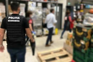 Neamț: polițiștii au retras de la comercializare produse alimentare a căror termen de valabilitate expirase