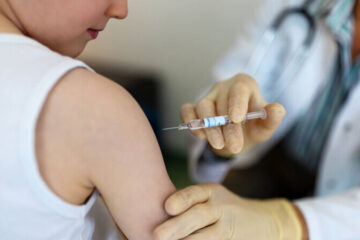 DSP Neamț: vaccinarea copiilor cu vârste între 5 și 11 ani, în patru centre fixe de vaccinare