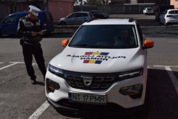 Poliția Locală Roman: 44 echipaje auto și 24 echipaje pedestre au asigurat liniștea și siguranța romașcanilor