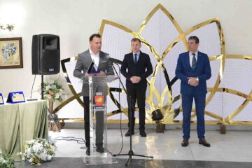 Recunoașterea excelenței în activitate și în comunitate: AMF BRUNS România – premiu de excelență la Gala Excelenței Romașcane 2023