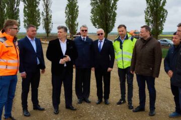 George Lazăr, președinte PNL Neamț: „Zona Roman Metropolitan va fi un pol regional de dezvoltare economică prin construirea autostrăzilor A7 şi A8”