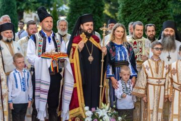 Credincioșii Parohiei Gherăești, Protopopiatul Roman, au participat la resfințirea bisericii cu hramul „Adormirea Maicii Domnului” Credincioșii Parohiei Gherăești, Protopopiatul Roman, au participat la resfințirea bisericii cu hramul „Adormirea Maicii Domnului”